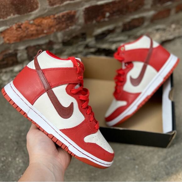 NEW Nike Dunk High LXX Cinnabar Sneakers Womens Size 7 Mars Stone Sail White - Picture 1 of 9